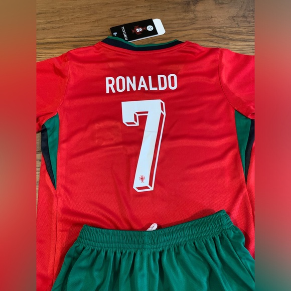 Other - Ronaldo Portugal Kids Soccer Jersey Youth Size Large 28 - Age 10-11 - New w/tags
